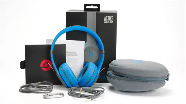 Beats Solo 2 wireless (Active Collection) wide